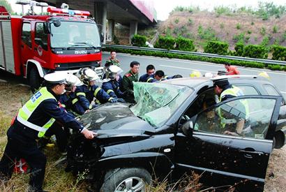 青兰高速车祸最新报道