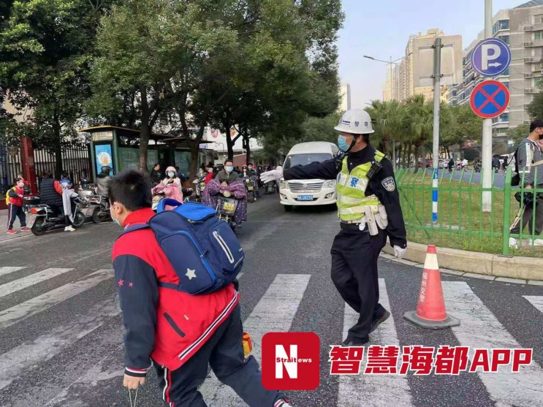 7777788888精准新传真112_交警回应市民反映小学门口私自封路,高效计划分析实施_iPhone65.73.11