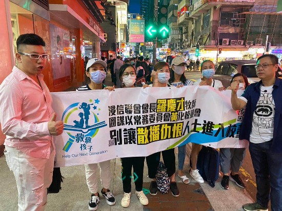 香港正版挂牌资料全篇+完整版_媒体评企业不招“疫情班”应届生,战略性实施方案优化_PT14.87.77