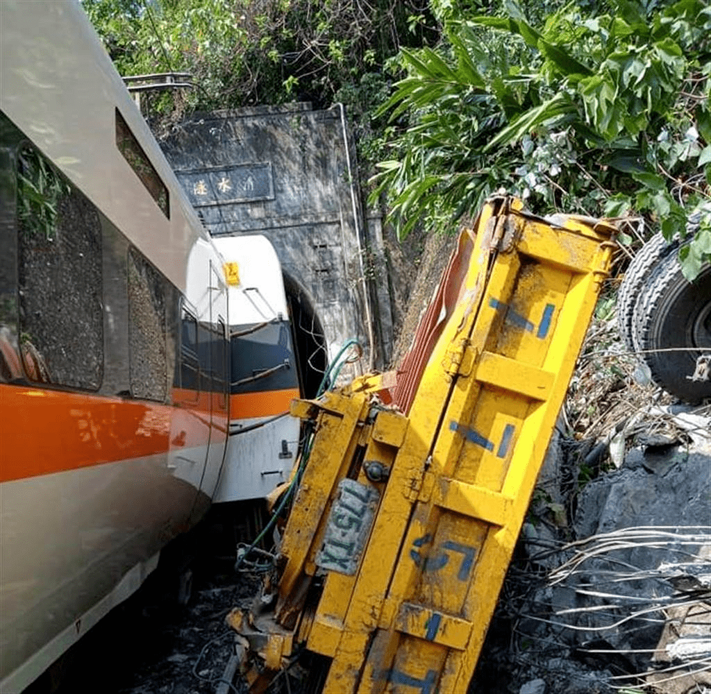 2024澳门今晚开奖码_长沙自建房倒塌54死事故15人获刑,动态词语解释定义_eShop61.36.50