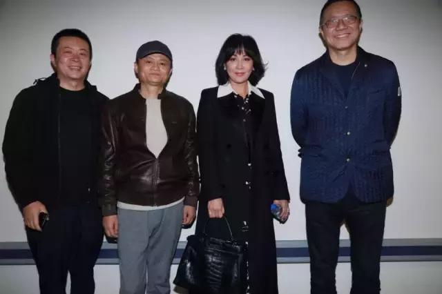 龚琳娜官宣和德国丈夫老锣离婚