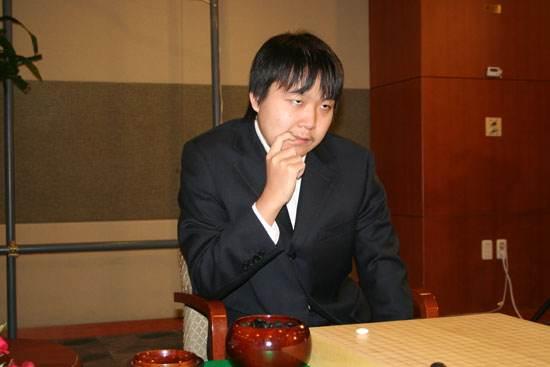 最新围棋对局讲解，从入门到进阶的实战指南与解析