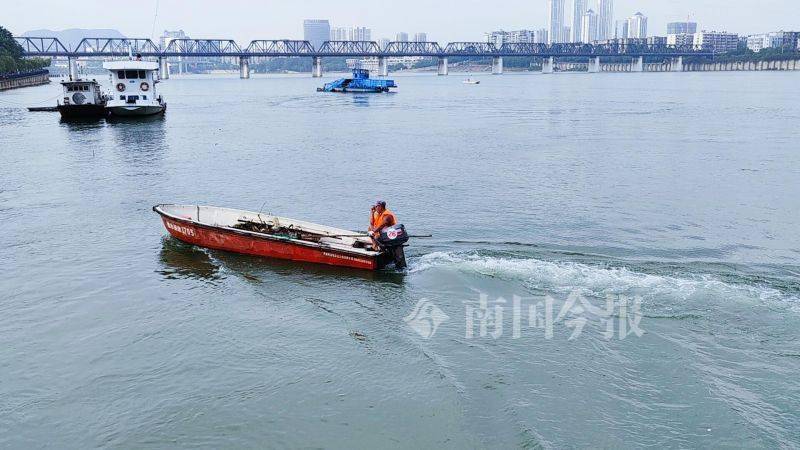 江龙船艇最新动态，小巷深处的独特船艇探索之旅